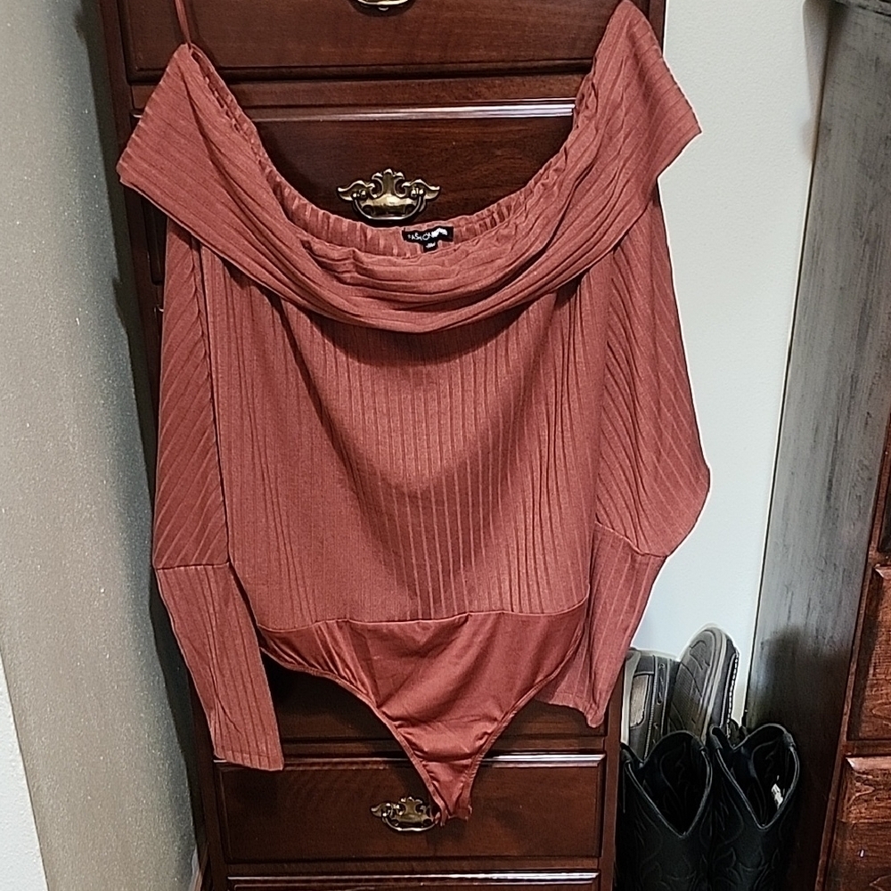 Fashion Nova Rust Off-Shoulder Bodysuit